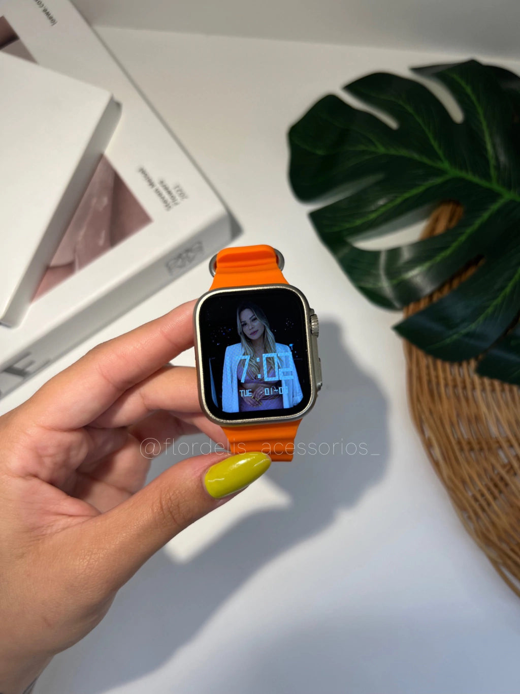 SMARTWATCH W68 PLUS + BRINDES