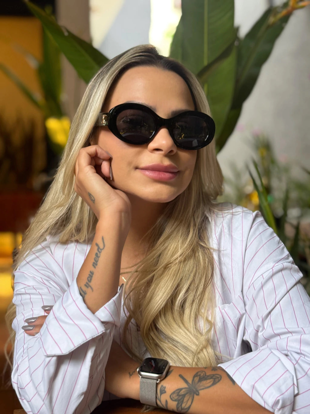 Óculos de Sol Nuvia Preto